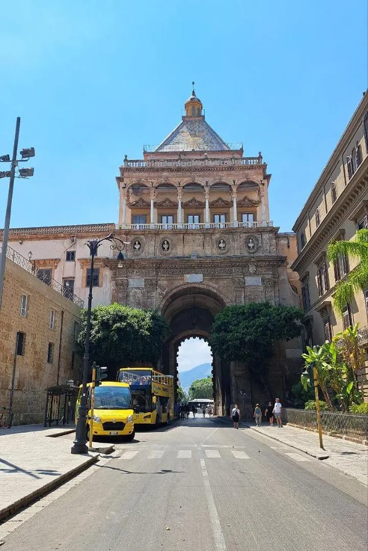 Appartement La Porta Dei Mori à Palerme